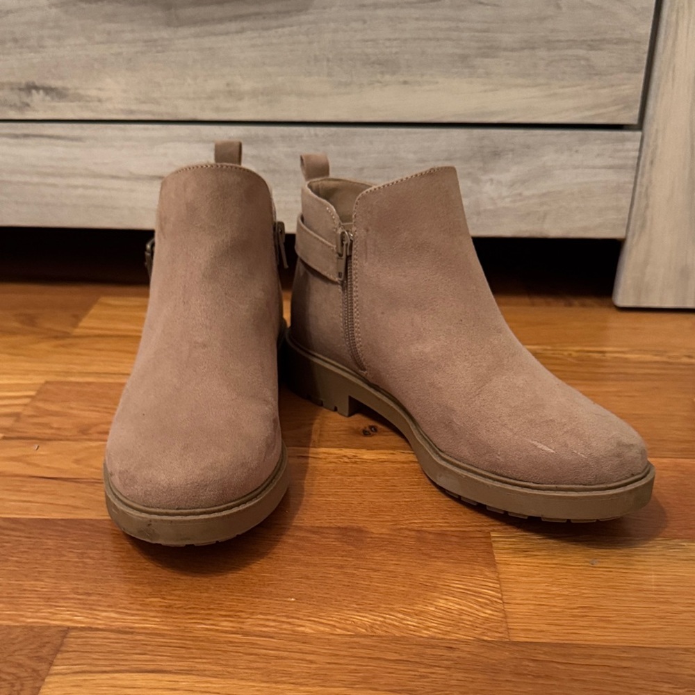 Spirit Women's Brown Ankle Boots